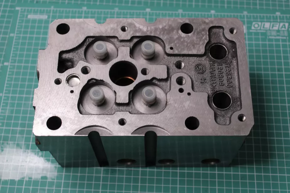 Головка блока цилиндра (Голая) SHAANXI, WP12 для грузовиков *