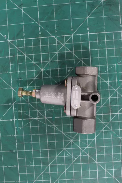 Клапан ограничения давления воздуха HOWO, A7, T5G для грузовиков *