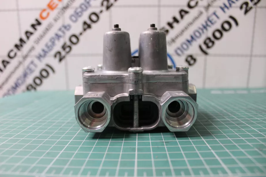 Клапан защитный тормозной системы ( 4-х контурный) HOWO, A7 для грузовиков *