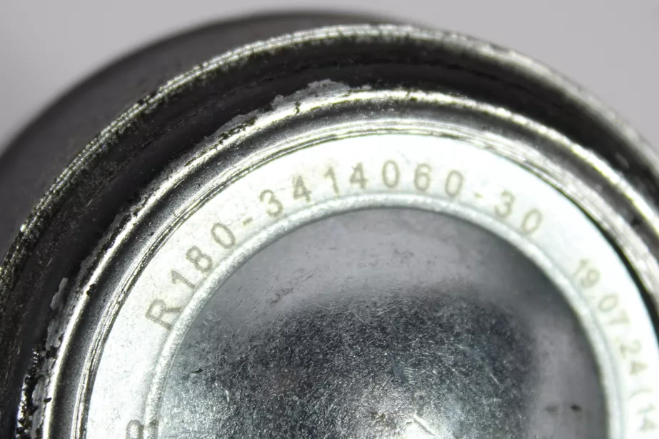 Наконечник тяги рулевой D24, (L, Металл) Rostar для грузовиков *