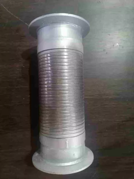 Гофра выхлопной системы D135, L285, SHAANXI, (9525940018) для грузовиков *