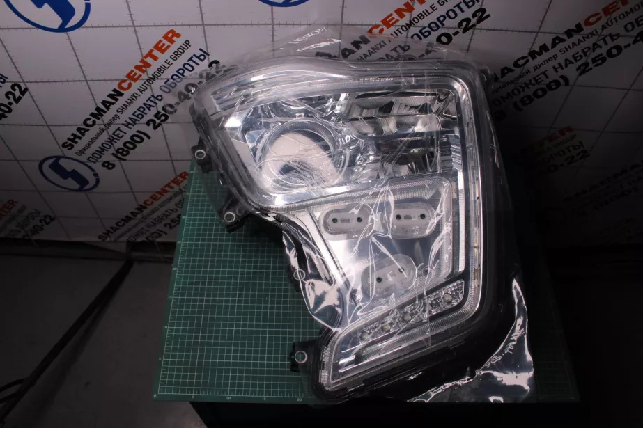 Фара (R) SHAANXI, X6000 для грузовиков *