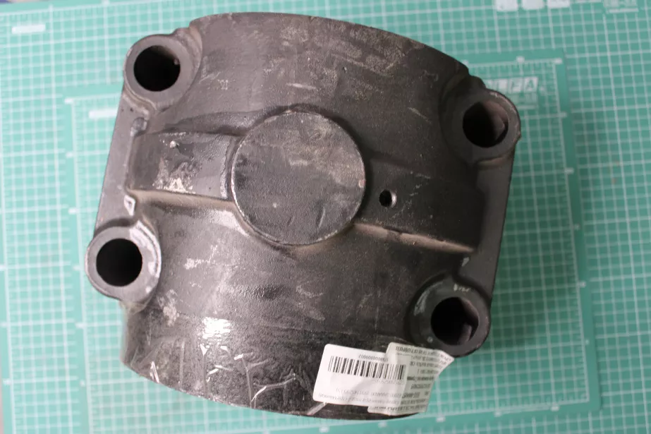 Картер балансира (под 2 стремянки) SHAANXI, (99114529935) для грузовиков *