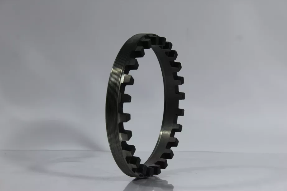 Гайка подшипника МКД (бугельная) SITRAK, MCY13 для грузовиков *