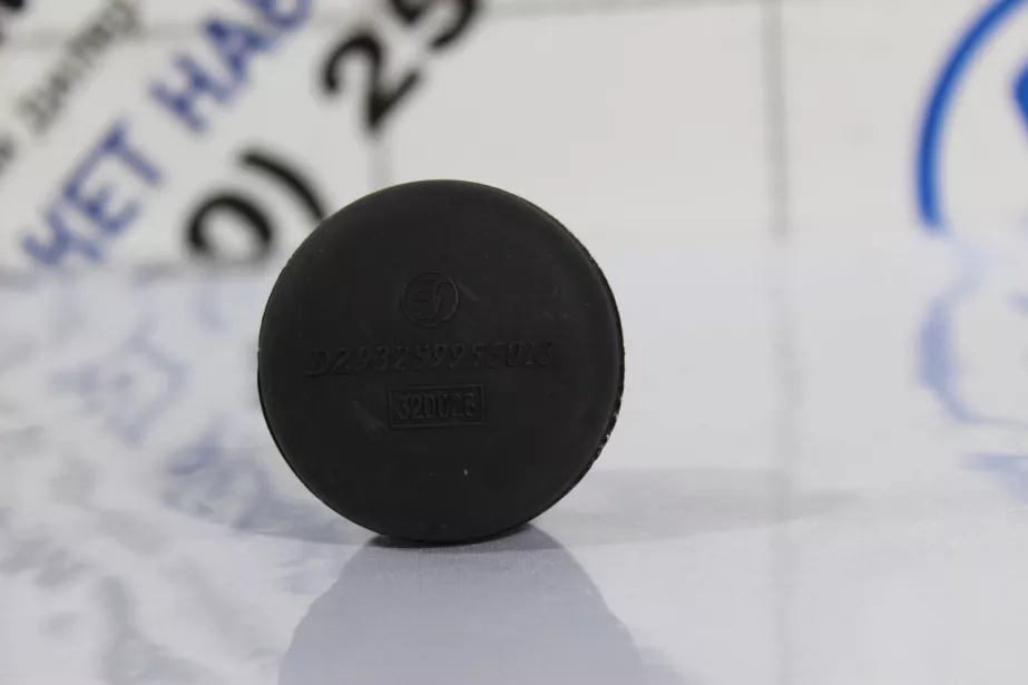 Заглушка кронштейна брызговика SHAANXI, X6000 для грузовиков *