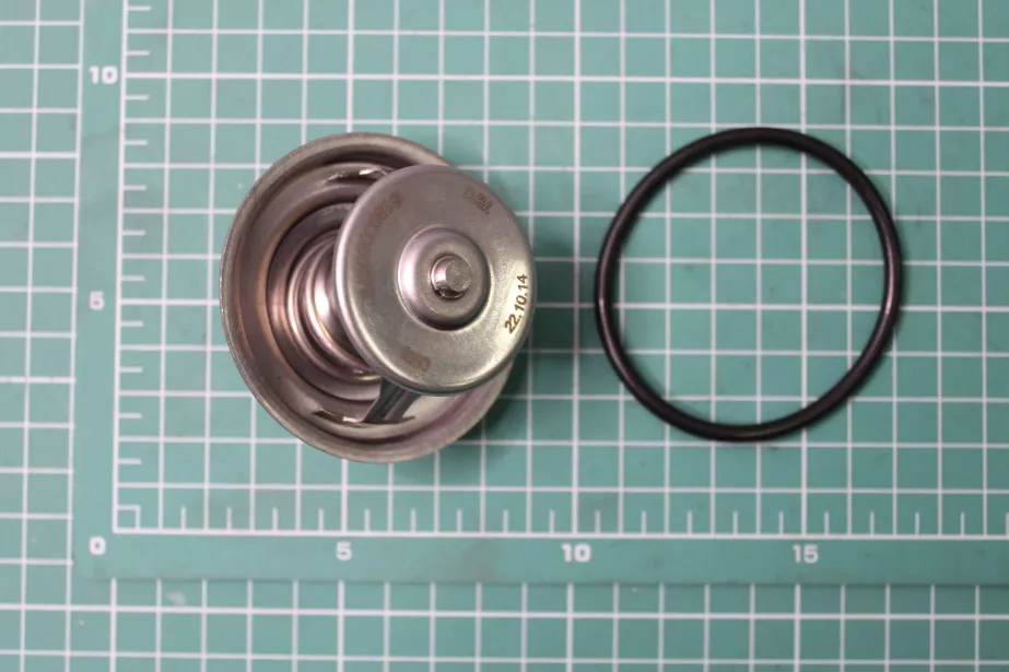 Термостат 79 °C CREATEK, WD615, WD12, (CK8599) для грузовиков *