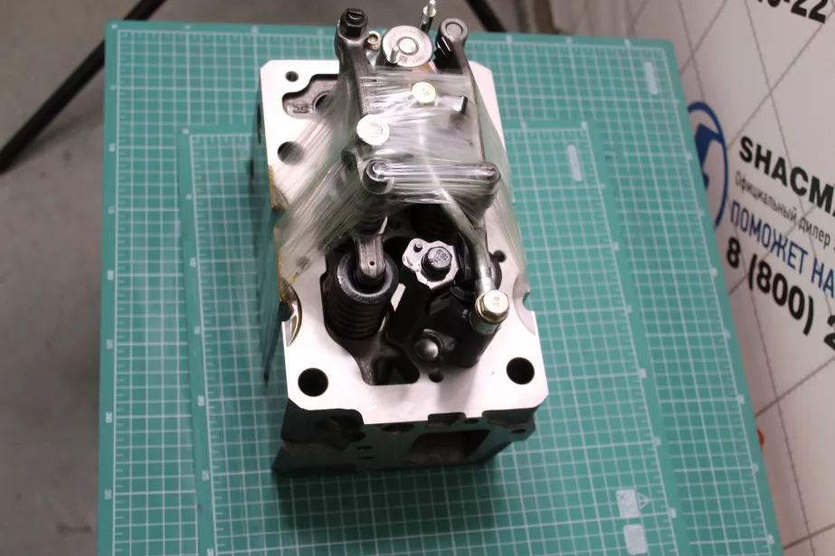 Головка блока цилиндра (в сборе под 6 шпилек, с электромагнитным клапаном, 2, 5 - цилиндры) SHAANXI, Евро-5, WP12 для грузовиков *