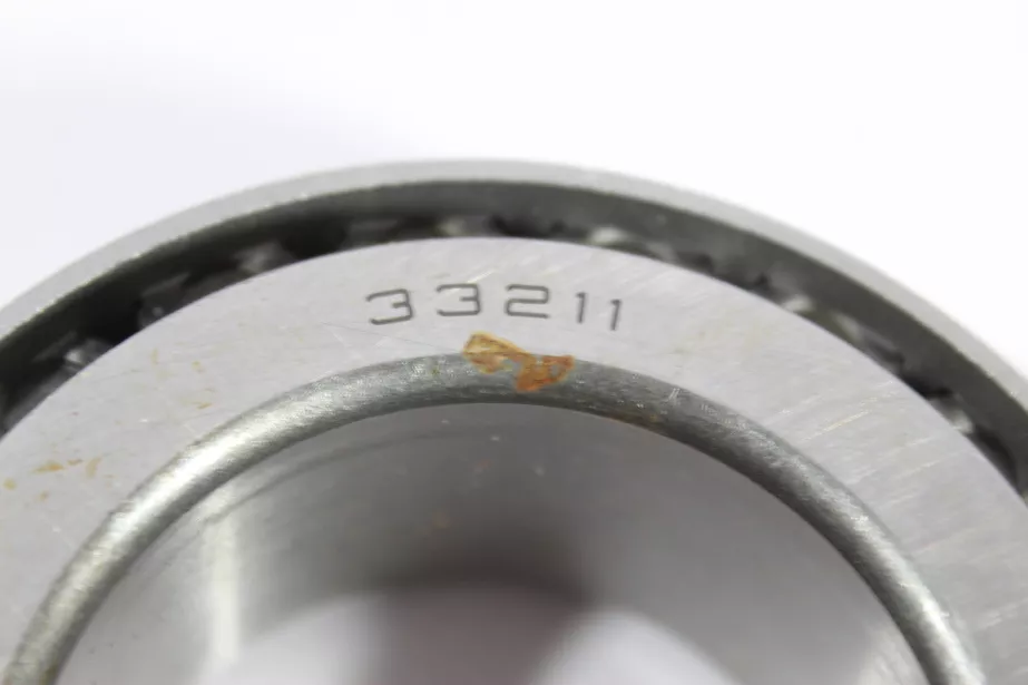 Подшипник (33211) NO BRAND для грузовиков *