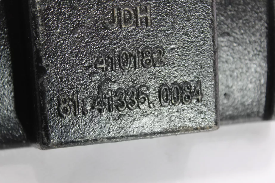 Башмак передней рессоры SHAANXI, F3000 для грузовиков *