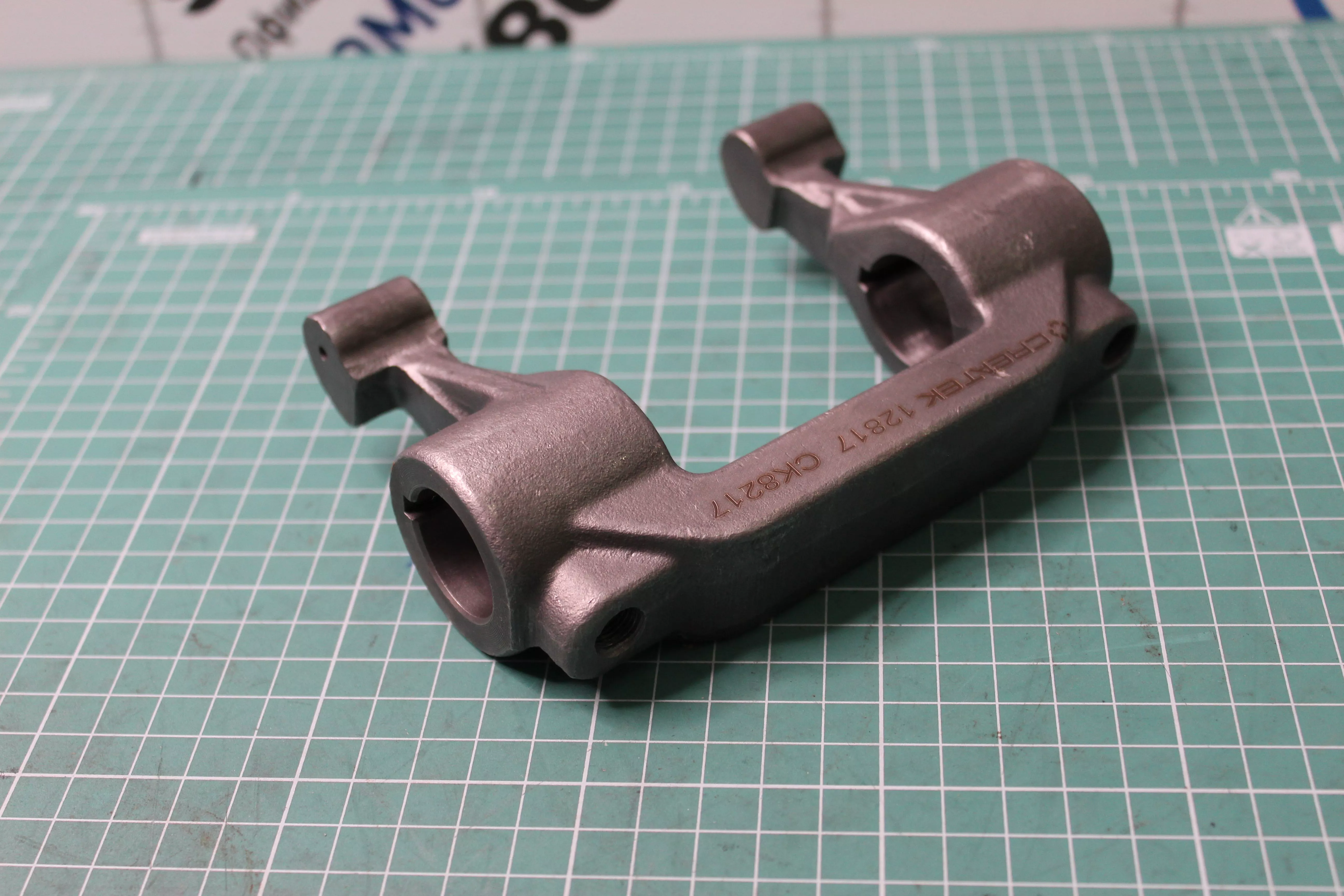 Вилка сцепления CREATEK, (CK8217) для грузовиков *