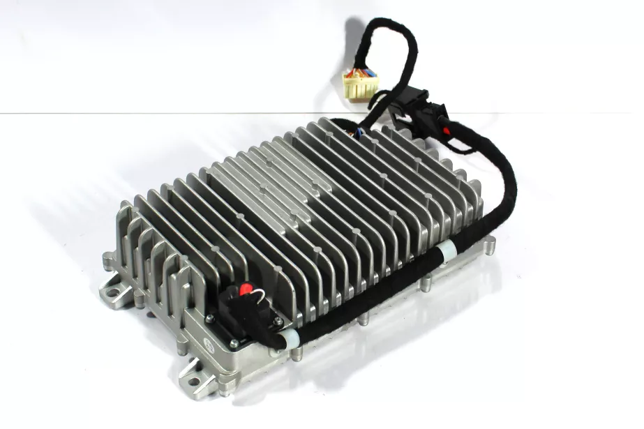 Преобразователь напряжения (24-220V 1200W) SHAANXI, X6000, X5000 для грузовиков *