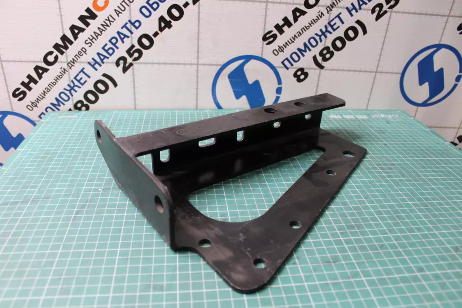 Кронштейн крепления переднего спойлера (L) SHAANXI для грузовиков *