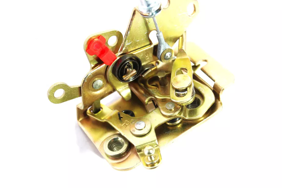 Замок двери (правый, тяга, красный шилдик) HOWO для грузовиков *