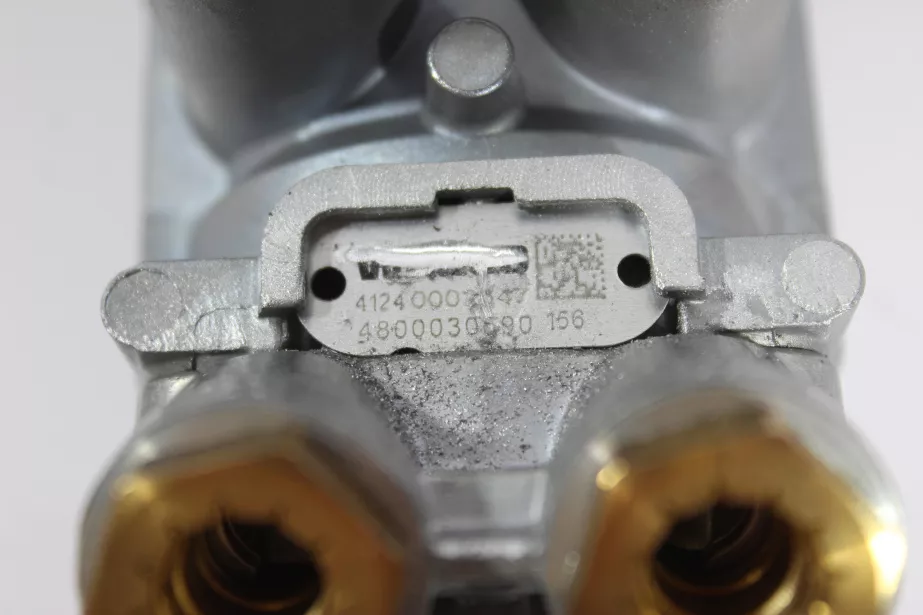 Клапан тормозной главный HOWO, T5G для грузовиков *