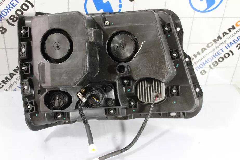 Фара (L, Пластик, Н.О LED) SHAANXI, F3000 для грузовиков *