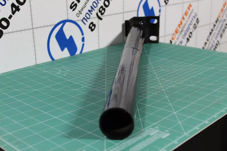 Кронштейн брызговика (R) SHAANXI для грузовиков *