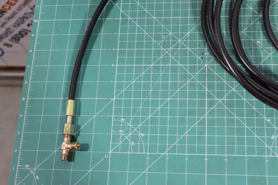 Шланги подъёма кабины комплект (6 шт) SHAANXI, F2000, F3000 для грузовиков *