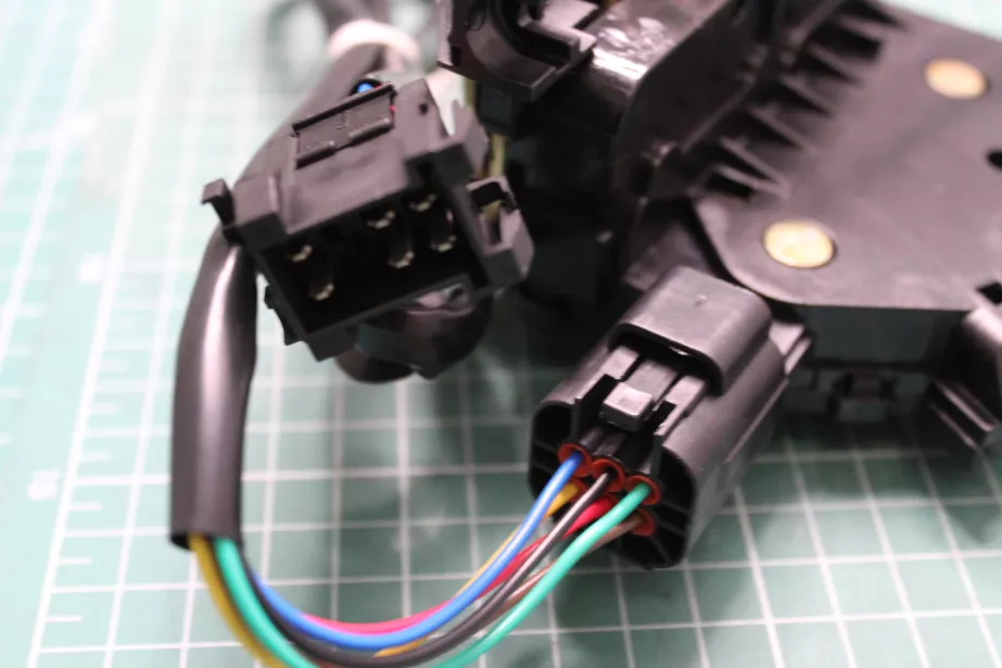 Замок двери (R, Электрический) SHAANXI, X3000 для грузовиков *