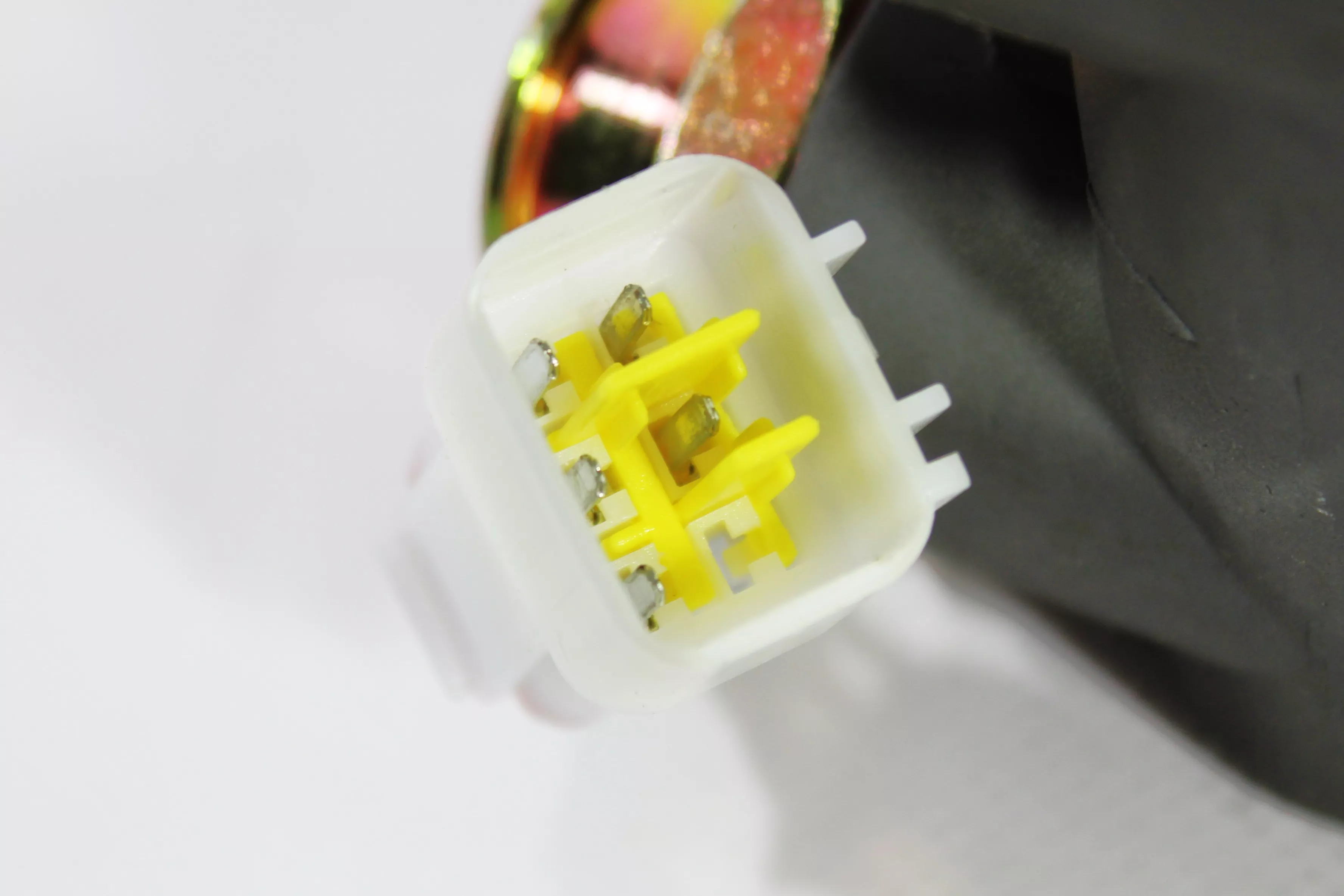 Клапан перелива топливных баков SITRAK, T5G, C7H, A7 для грузовиков *