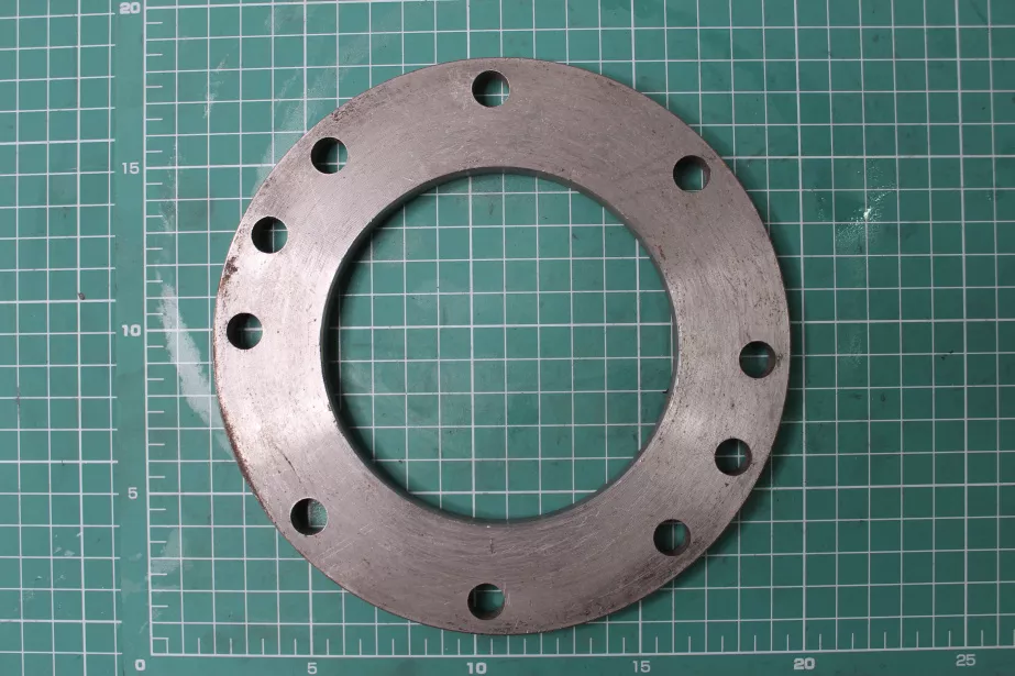 Кольцо переднего подшипника редуктора ср.моста HOWO для грузовиков *