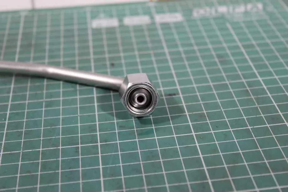 Трубка топливная WEICHAI, WP12, WP13 для грузовиков *