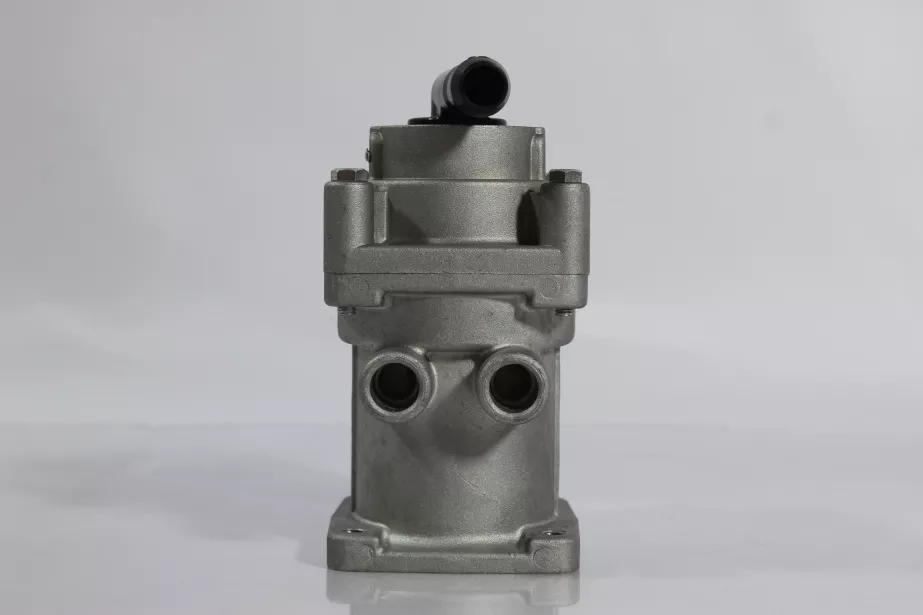 Кран главный тормозной SITRAK, T7H, A7, T5G для грузовиков *