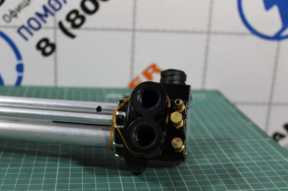 Датчик уровня топлива (L, 600л) SITRAK, C7H, C7H MAX для грузовиков *