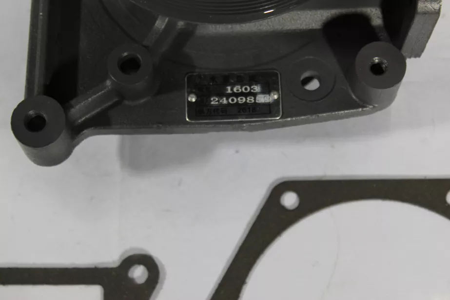 Насос водяной SHAANXI, WP10 для грузовиков *