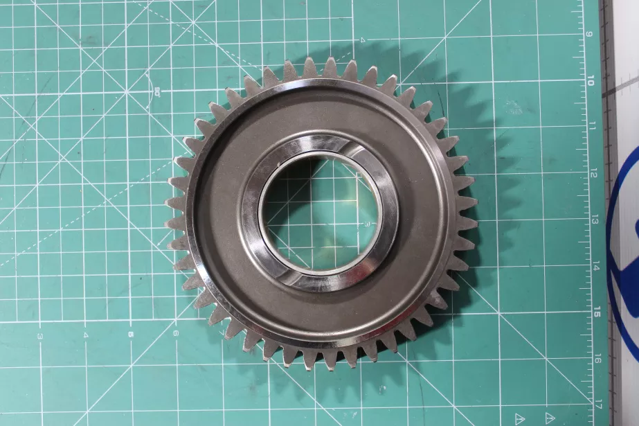 Шестерня ГРМ (промежуточная) SITRAK, MC11. для грузовиков *