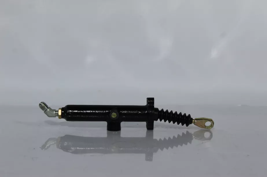 Главный цилиндр сцепления (ГЦС без бочка) FAW, J6 для грузовиков *