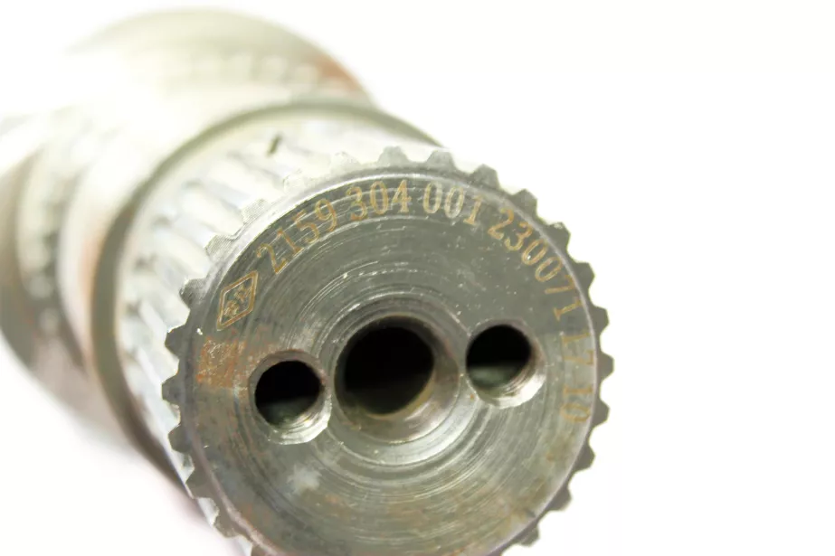 Вал вторичный ZF для грузовиков *