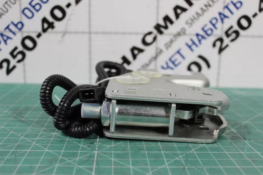 Замок кабины (RR) SHAANXI, X3000 для грузовиков *