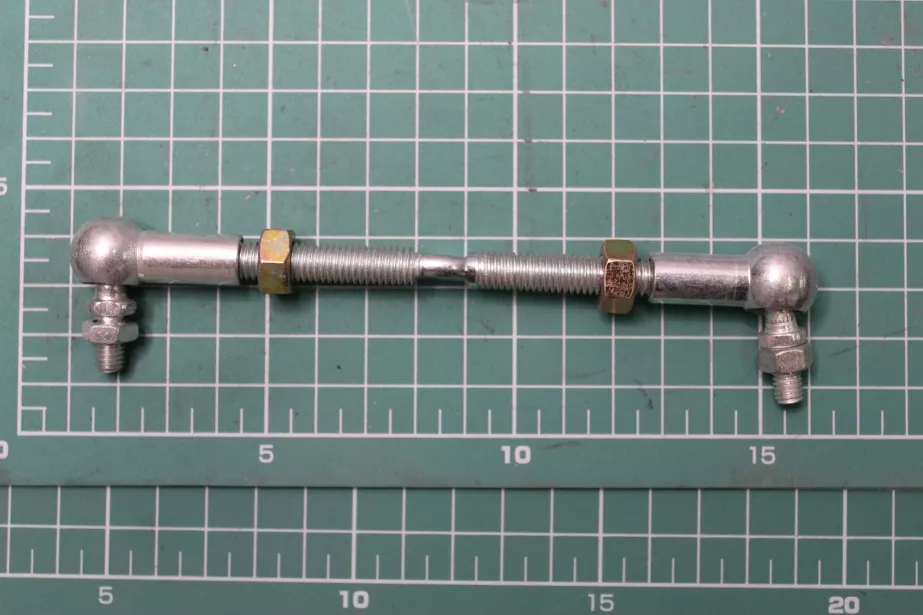 Тяга уровня пола L140, (Rear, в сборе с наконечниками) SHAANXI, X3000 для грузовиков *