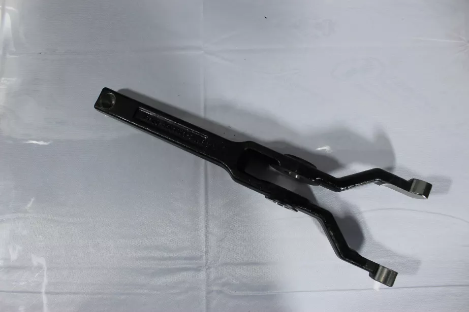 Вилка сцепления FULLER. для грузовиков *