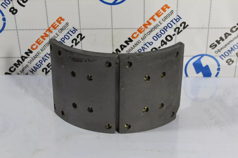 Колодка тормозная (Rear, 18 отверстий) SHAANXI, F3000, (DZ9112340061) для грузовиков *