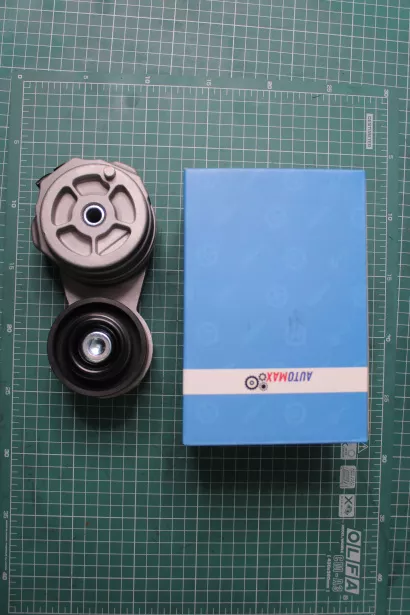 Ролик натяжитель ремня AUTOMAX, ISM11, (AM1212) для грузовиков *