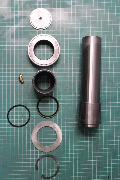 Ремкомплект шкворней (D50 d49.5 L222) CREATEK, F2000, (CK8144) для грузовиков *