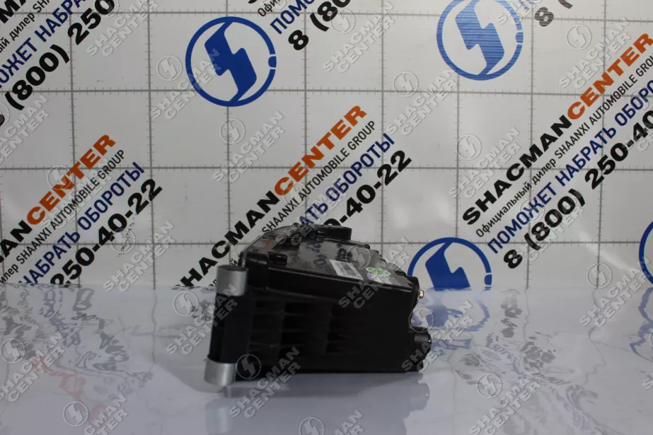 Фара противотуманная (R, с поворотником, LED) SITRAK, T5G для грузовиков *