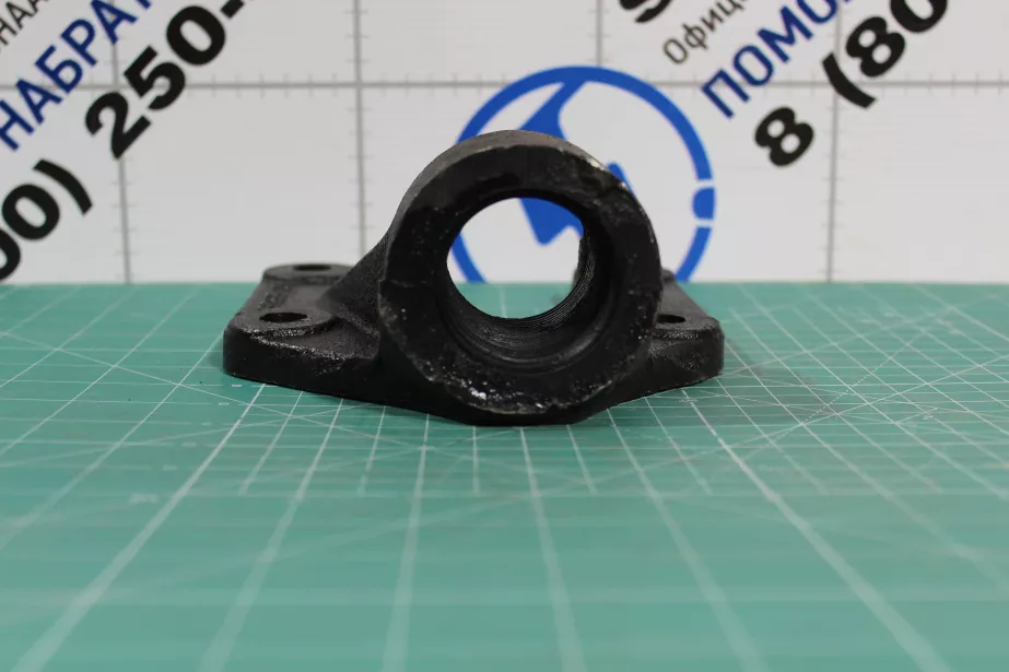 Кронштейн буксировочного крюка (L) SHAANXI, F3000 для грузовиков *