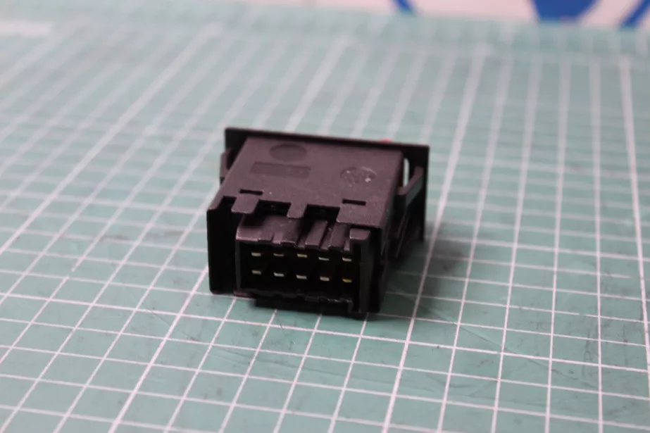 Клавиша аварийного сигнала SHAANXI для грузовиков *