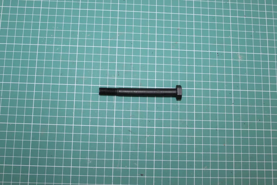 Болт скобы переднего стабилизатора D10, L95, (шаг резьбы 1,5) HOWO для грузовиков *