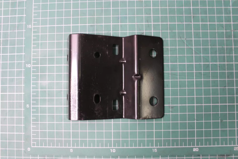 Кронштейн замка инструментального ящика SHAANXI, X3000 для грузовиков *