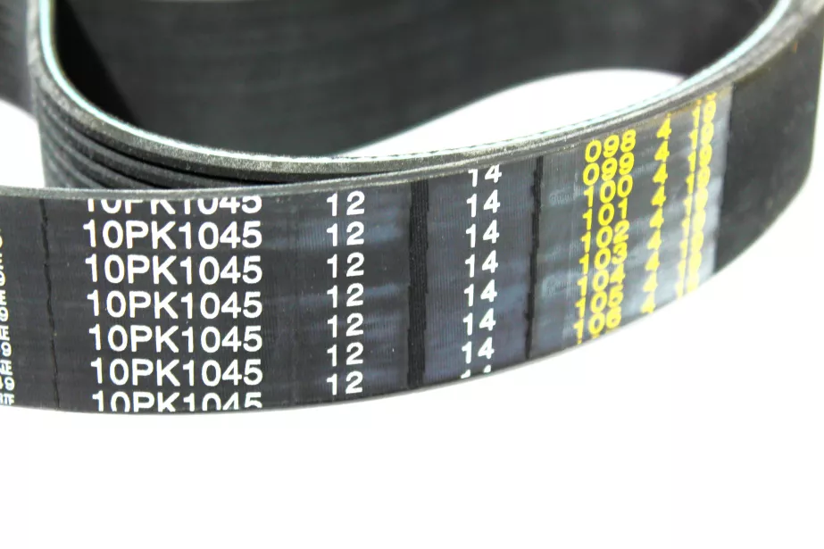 Ремень ручейковый (10РК1045, насоса водяного) QINYAN для грузовиков *