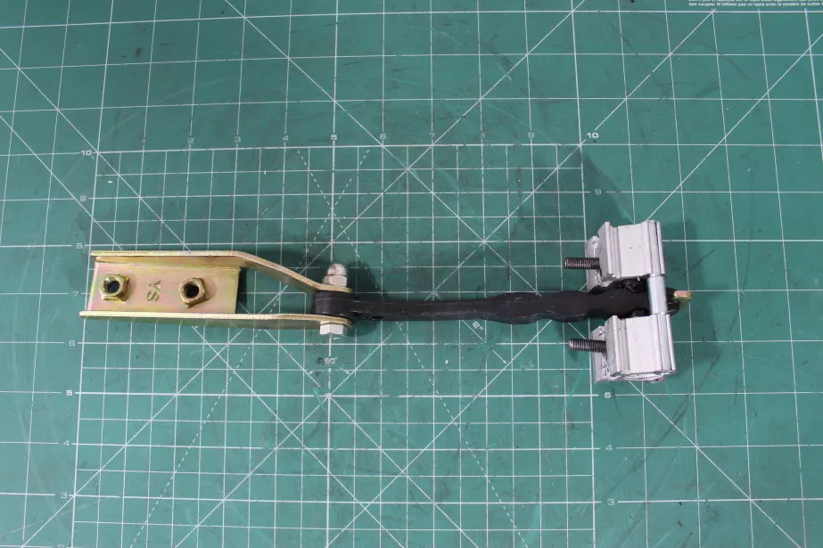 Ограничитель двери (L, Металл) SHAANXI, X3000 для грузовиков *