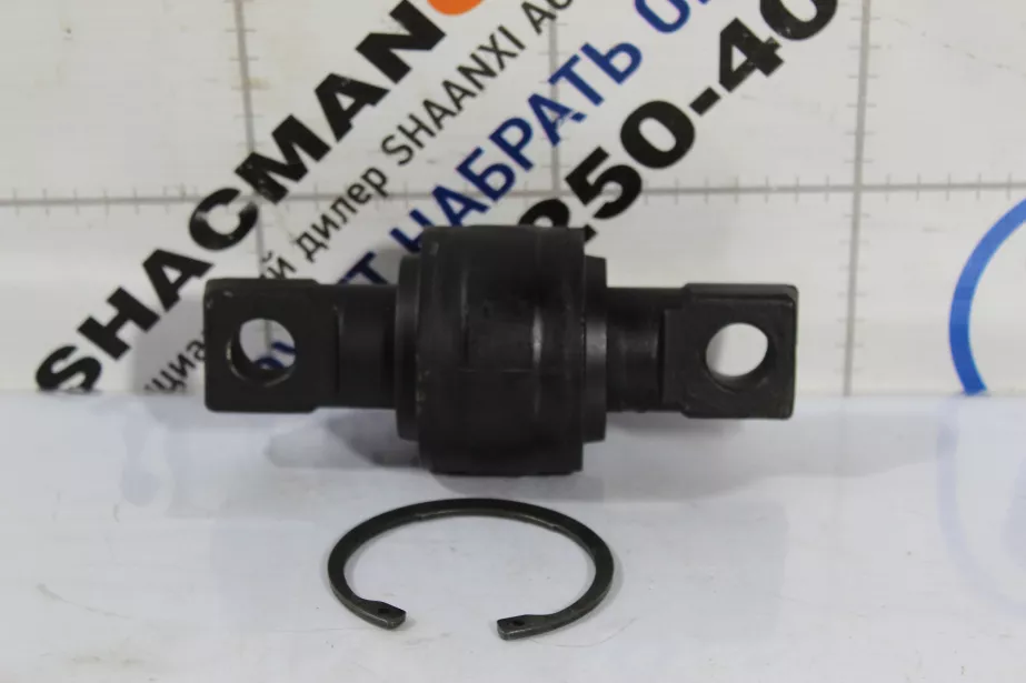 Сайлентблок реактивной тяги (d=80, h-52/68  мм,,- 152 мм) SHAANXI, F3000, X3000 для грузовиков *