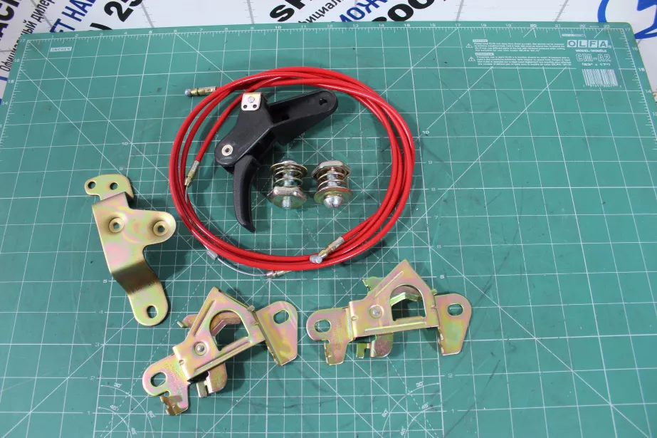 Замок капота кабины (комплект) SHAANXI, F2000, F3000 для грузовиков *