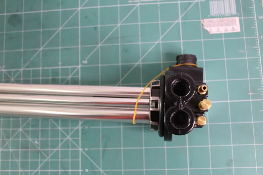 Датчик уровня топлива SITRAK, T5G для грузовиков *