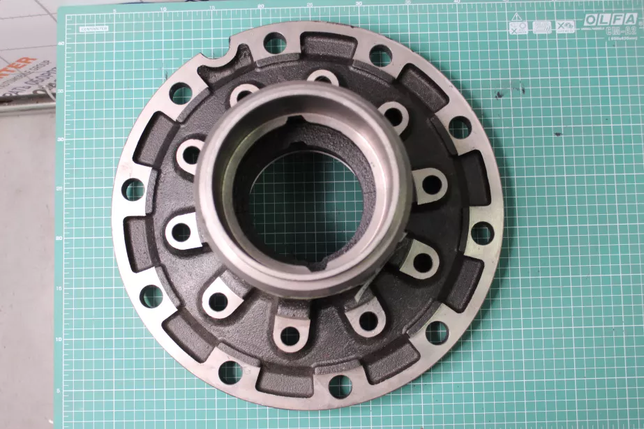 Ступица (Front,  под дисковые тормоза) SHAANXI, F3000, (90009410189) для грузовиков *