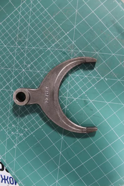 Вилка блокировки МОД SHAANXI, HDZ300, X3000 для грузовиков *