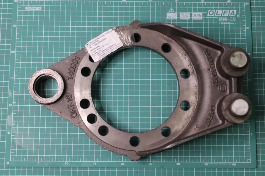 Суппорт задний с ABC D155 SHAANXI для грузовиков *